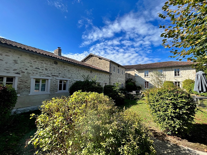 facade avant mecs 87